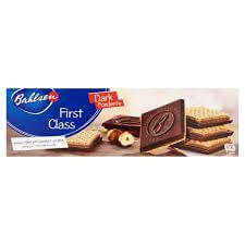 Bahlsen First Class Dark Chocolate Cookies  HEAT SENSITIVE ITEM. PLEASE ADD ITEM 122942 TO THE ORDER TO TRY TO PROTECT CHOCOLATES FROM HEAT DAMAGE. 125g